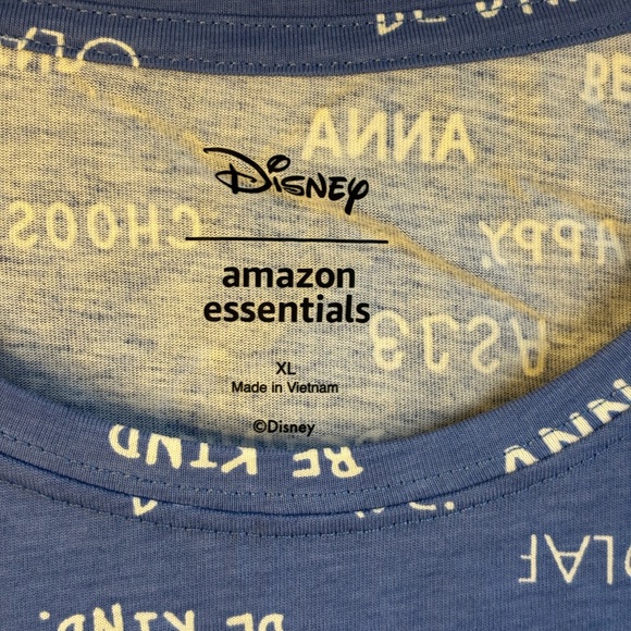 Frozen shirt Bundle NWT - Picture 5 of 6